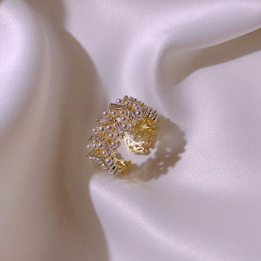 VIVIAN RING