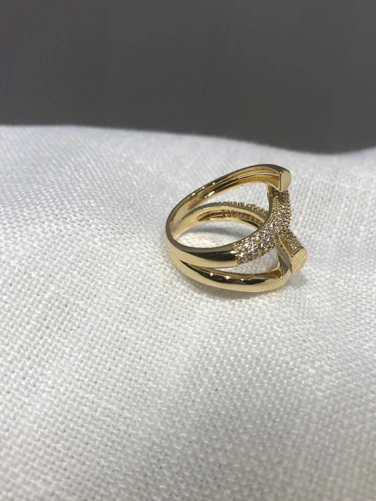 WINIE RING
