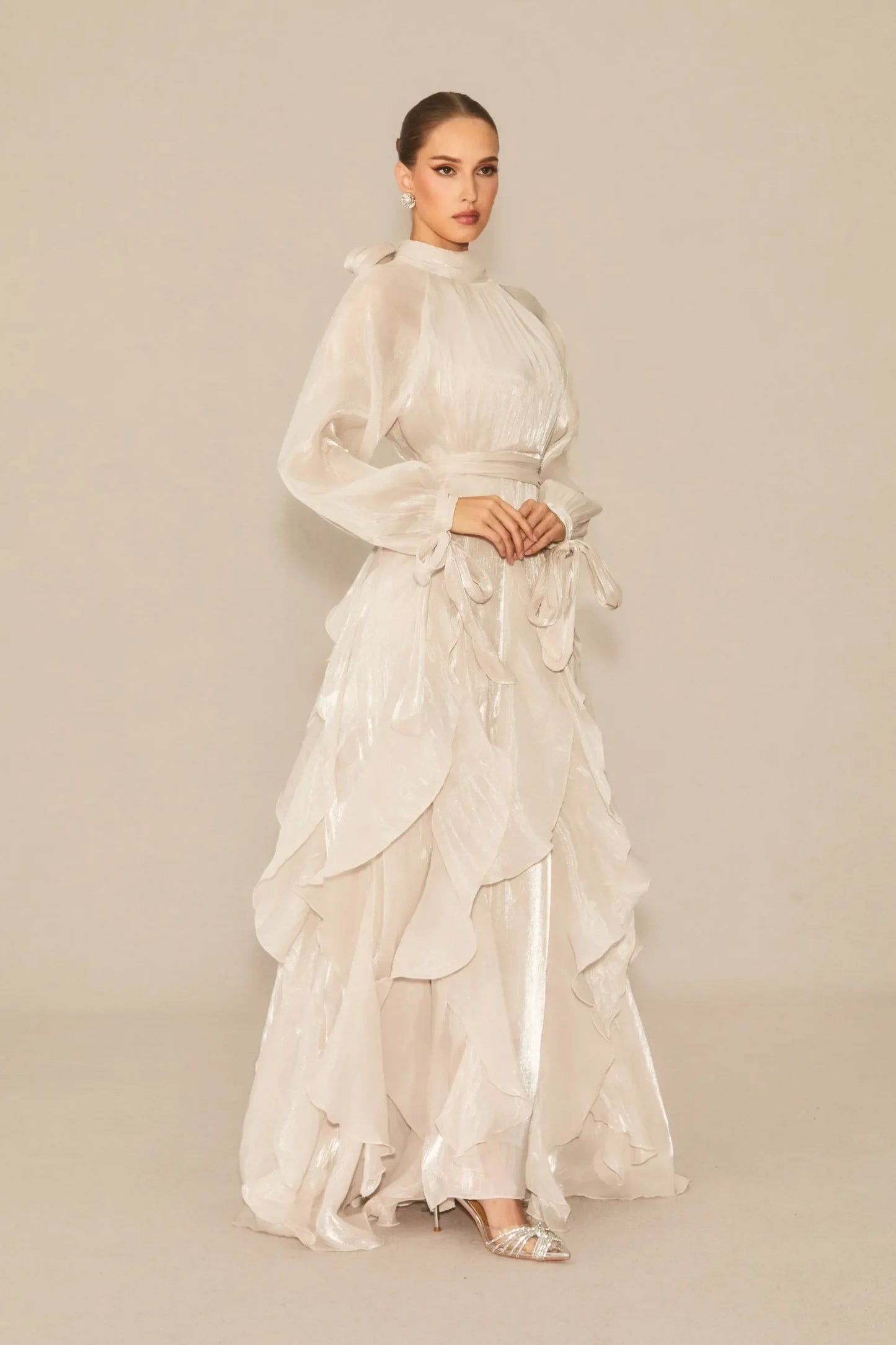 LGRQ early autumn turtleneck full sleeves shinny ruffles pullover Arabic styles floor length vacation dress female vestido