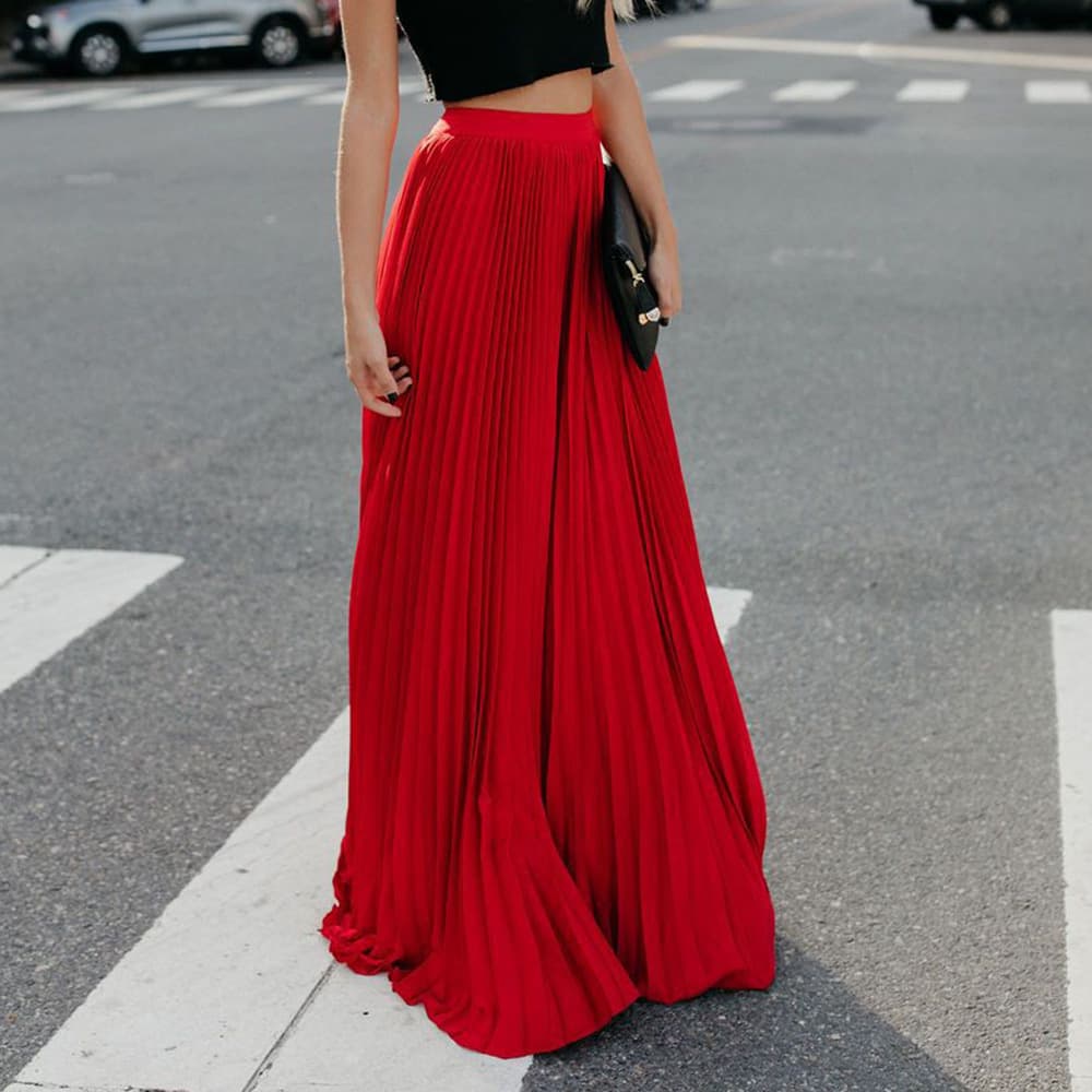 Stylish Pleated Skirt - for Women in Classic Design
