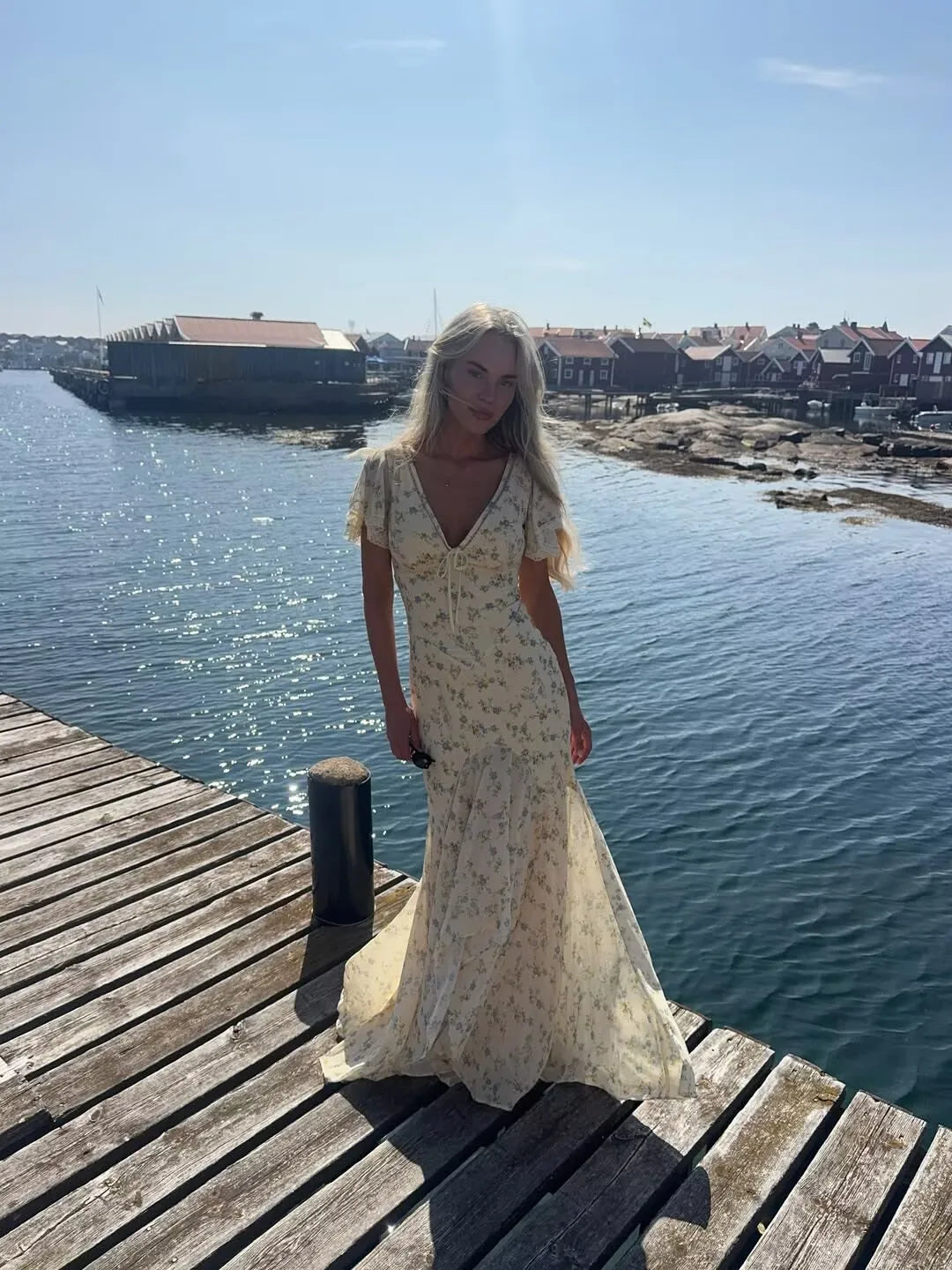 ALMA FLORAL MAXI DRESS