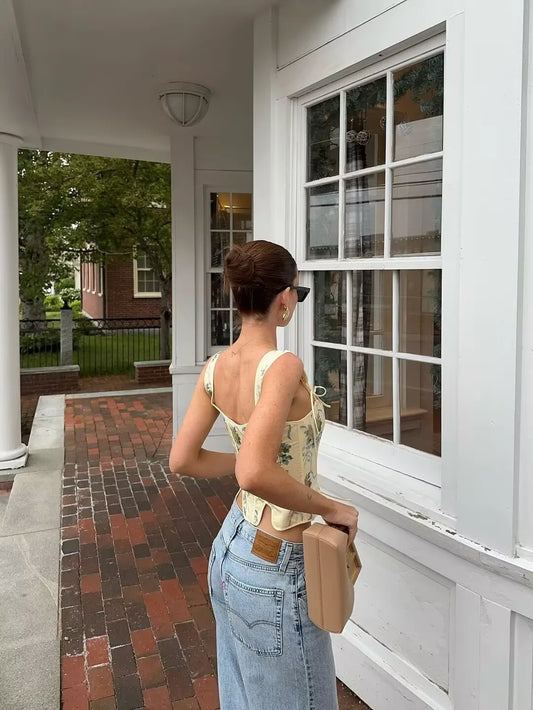 PENY FLORAL LACE UP TOP