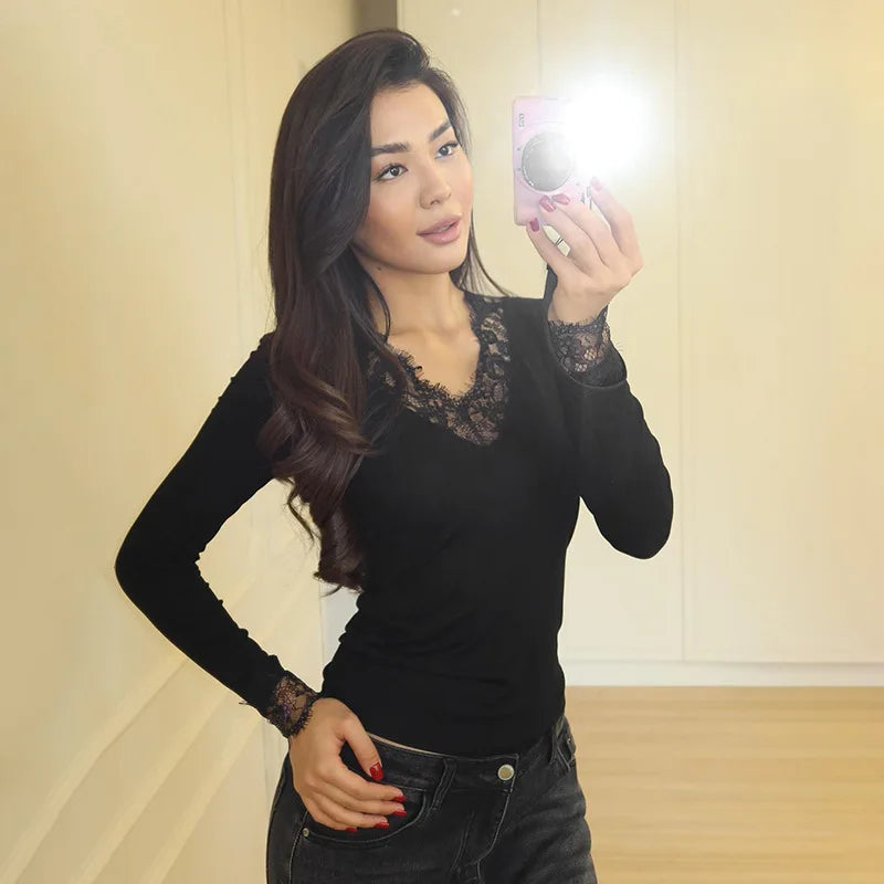 MEGHAN TOP