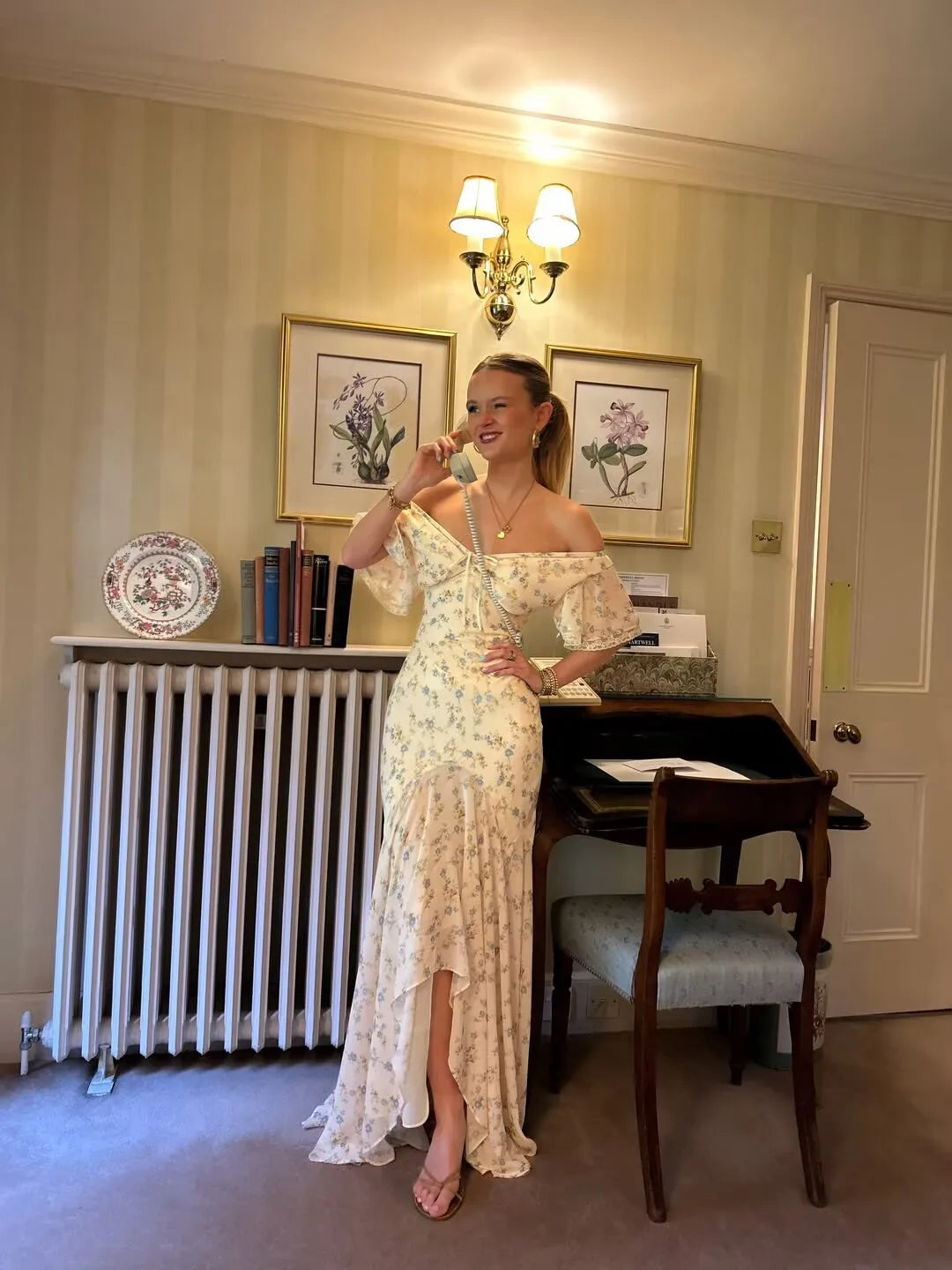 ALMA FLORAL MAXI DRESS