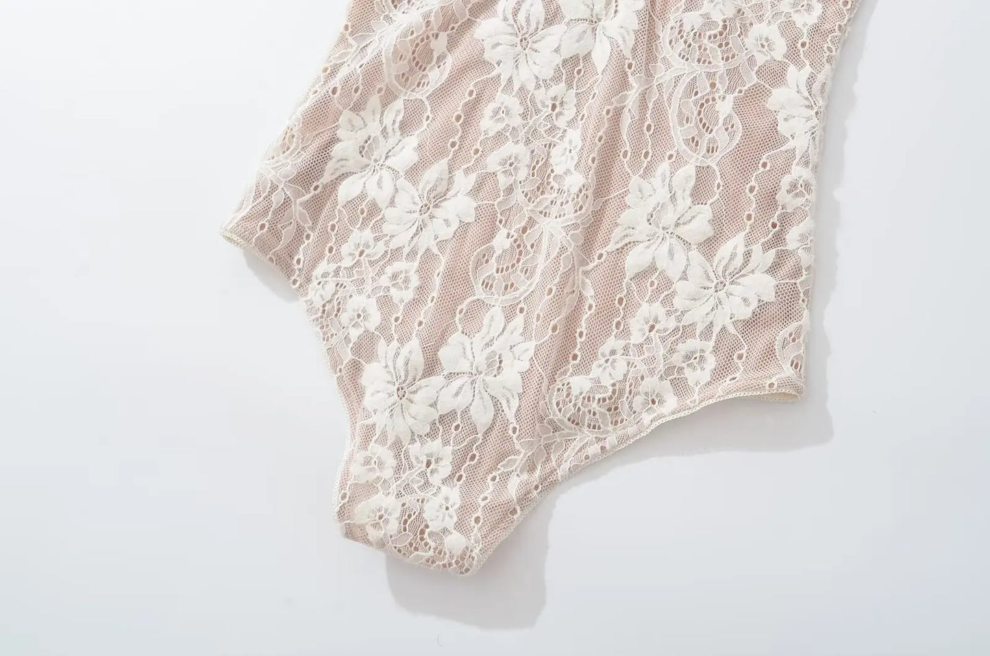 AMINA LACE BODYSUIT