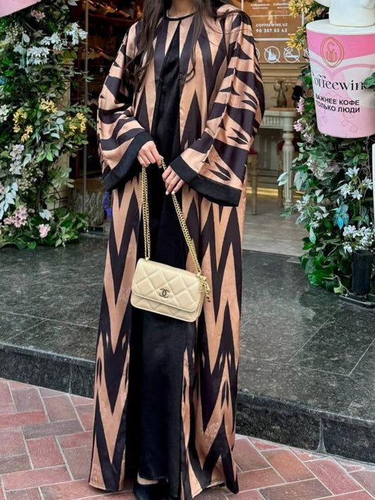 Rectangular Contrast Print Long Sleeve Dress