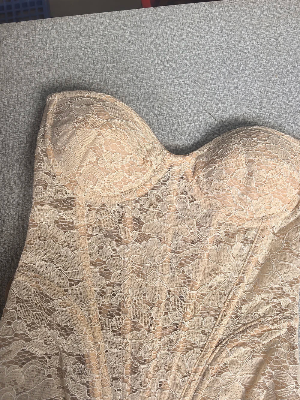 LAVANI LACE CORSET