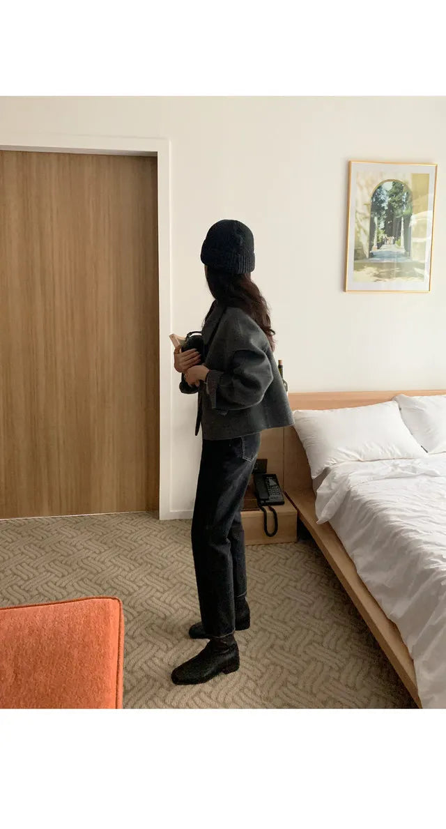 Alexia | Minimal Collar Jacket