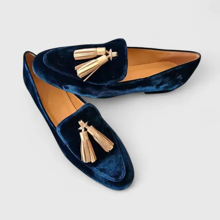 Blackelegance — Black Leather Loafers With Elegant Comfortable Slip-On Design