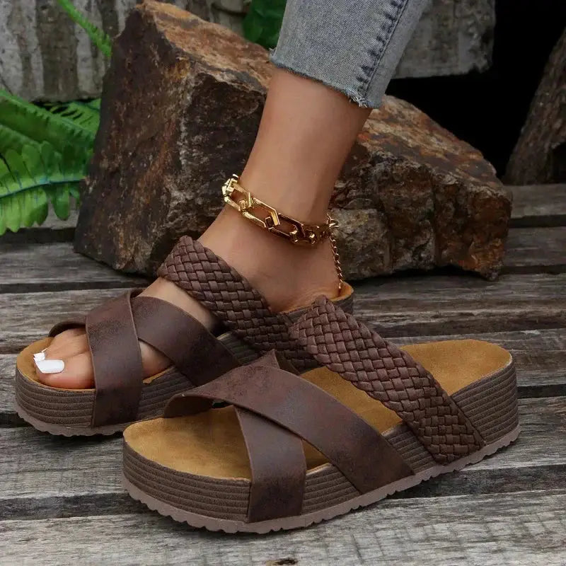 Comfyrange — Lightweight Casual Sandals With Comfortable Flexible Everyday Summer Design