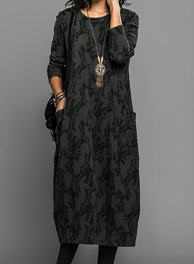 Wynter — Cozy Knit Midi Dress With Relaxed Long Sleeves And Pockets For Winter Black