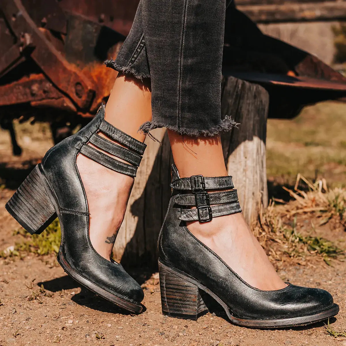 Versatilewear — High-Quality Fabric Everyday Shoes With Comfortable Chic Casual Design Black