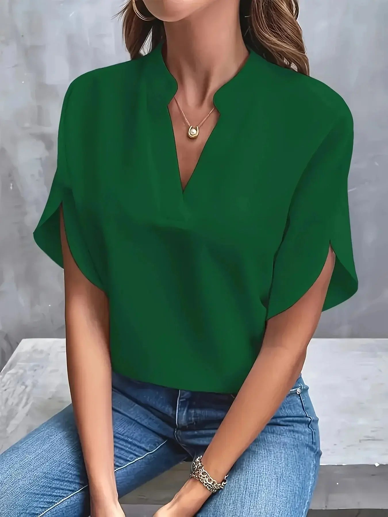 Ottoline — Lightweight Viscose Blouse With Tailored V-Neck Summer Design Green