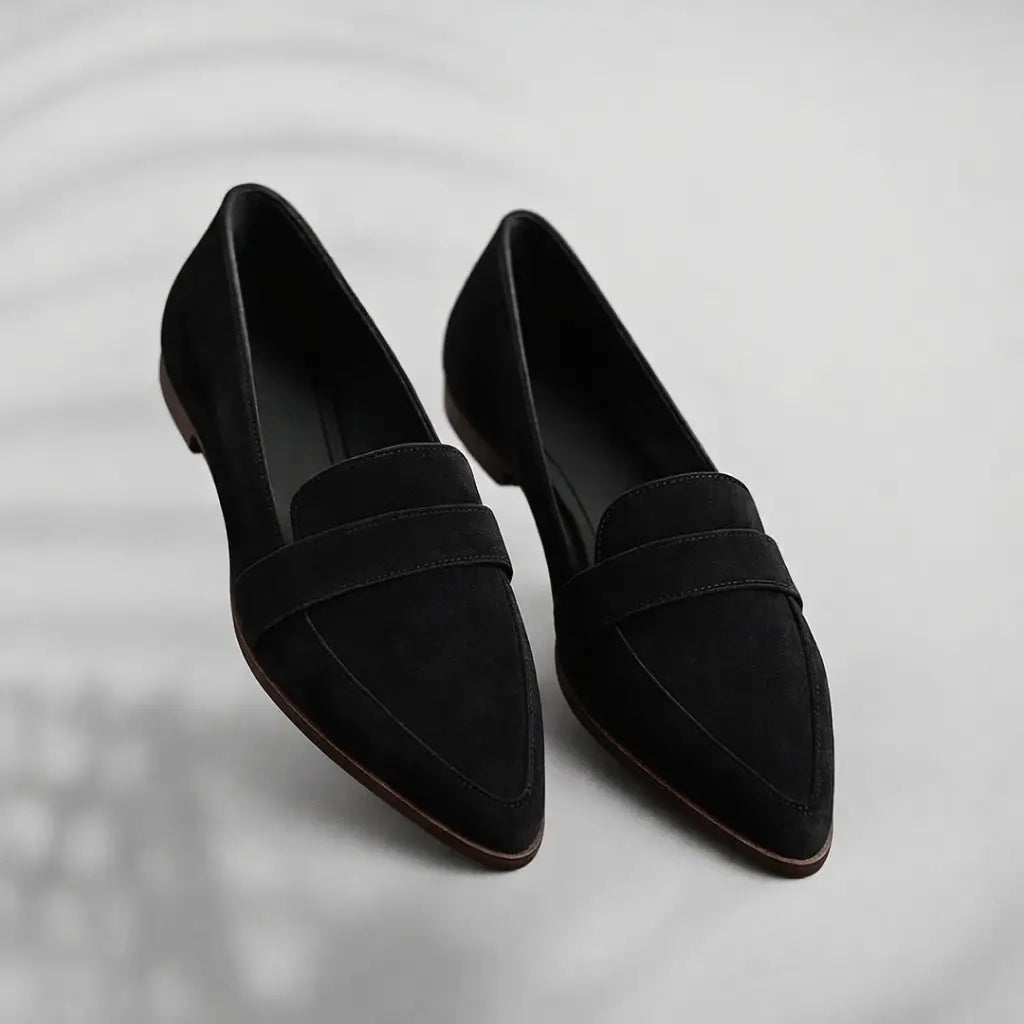 Sleektoe — Polished Leather Loafers With Elegant Sleek Toe Slip-On Design Black