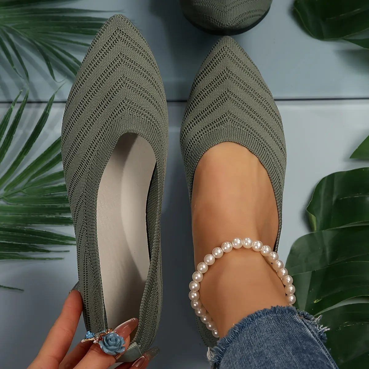 Synthflatelegant — Synthetic Leather Flat Shoes With Comfortable Elegant Casual Design Olive green