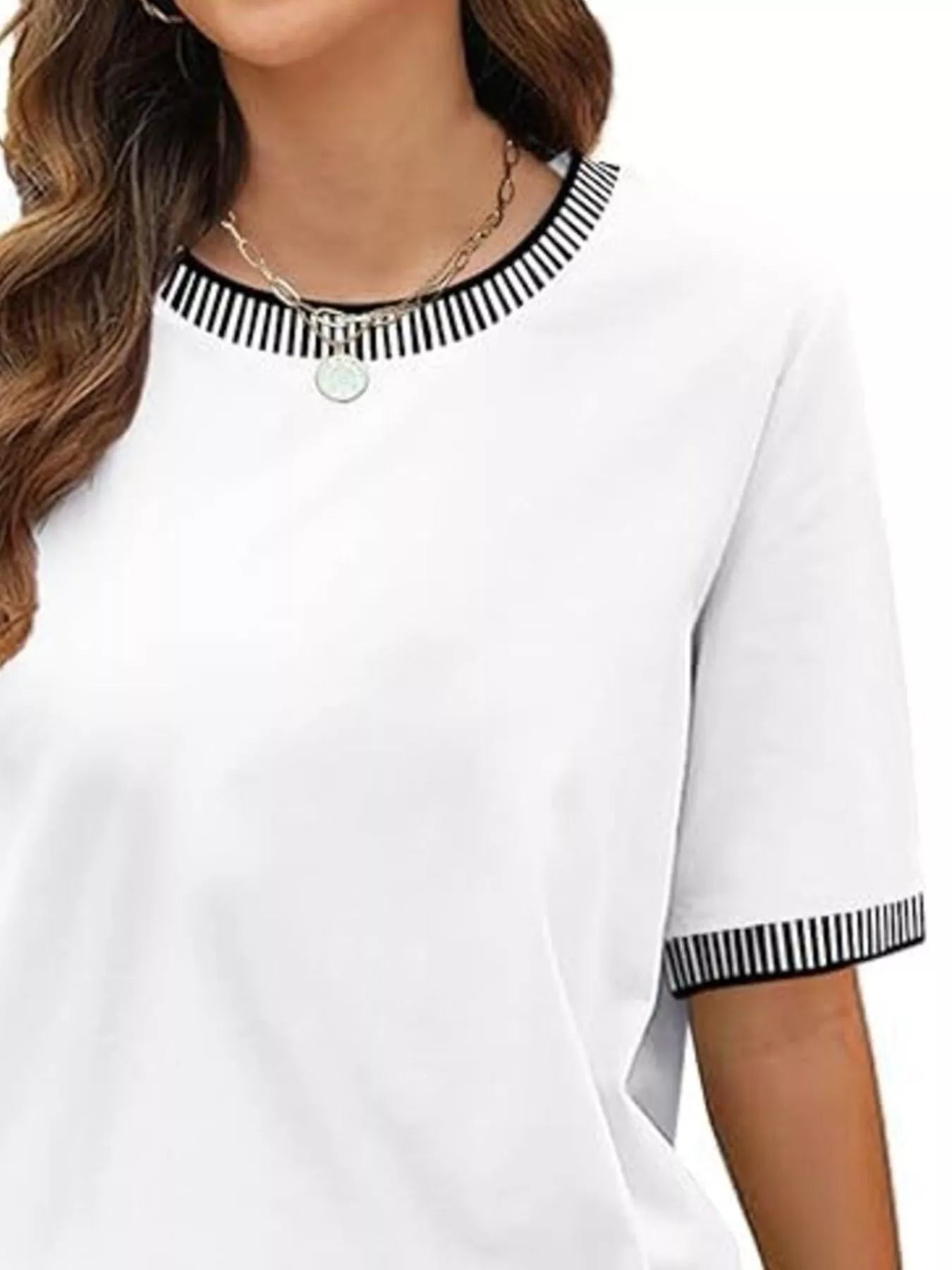 Striped Trim Casual T-Shirt