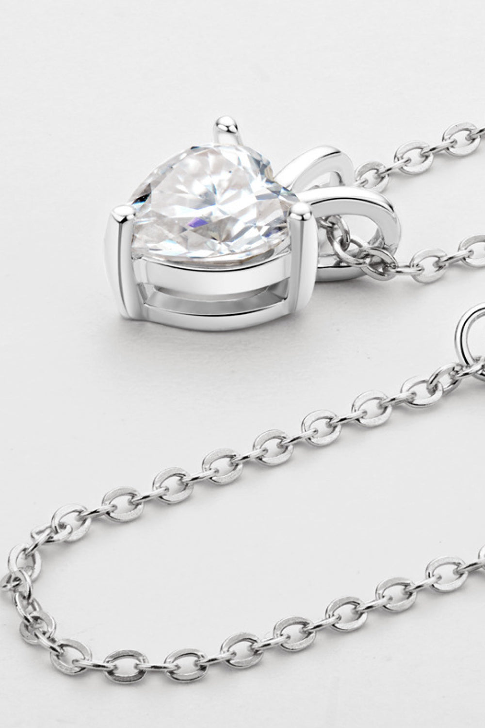Heart-Shaped Moissanite Pendant Necklace – 1 Carat
