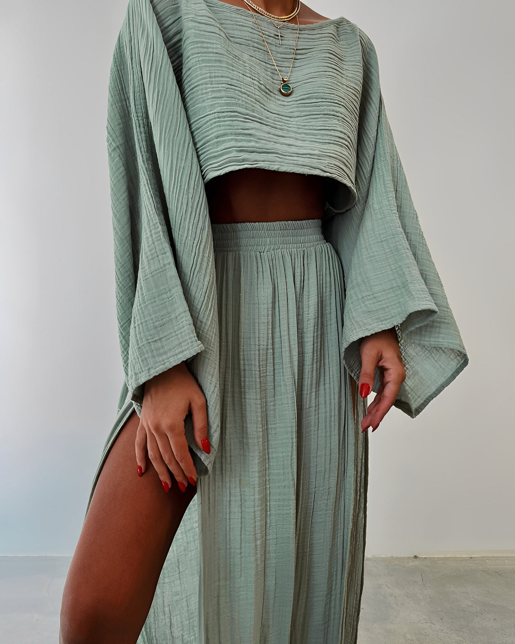 Sara | Chic Slit linen two-piece set