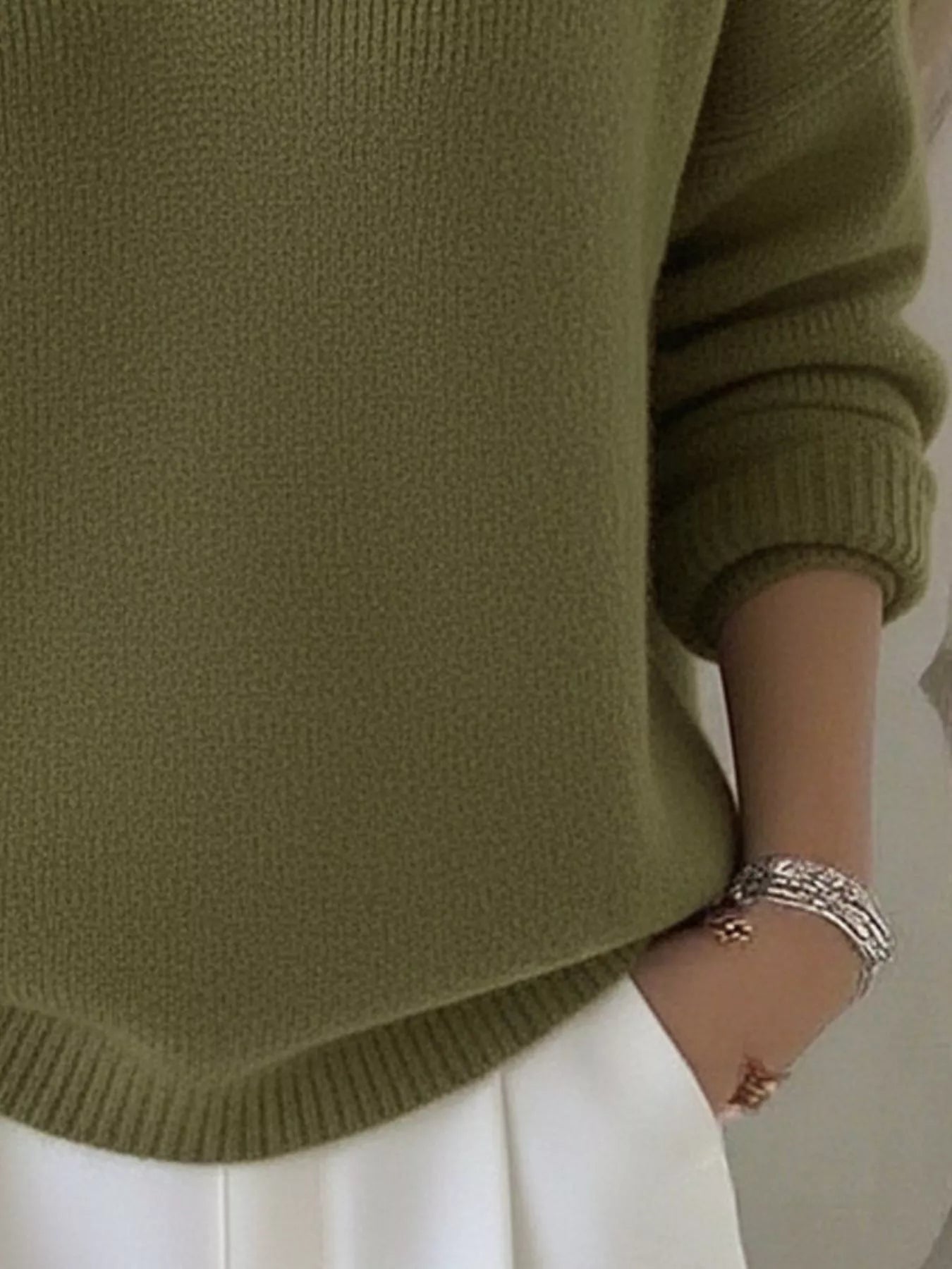 Full Size V-Neck Long Sleeve Sweater (S–5XL) – Inclusive Women’s Cozy Knit Top