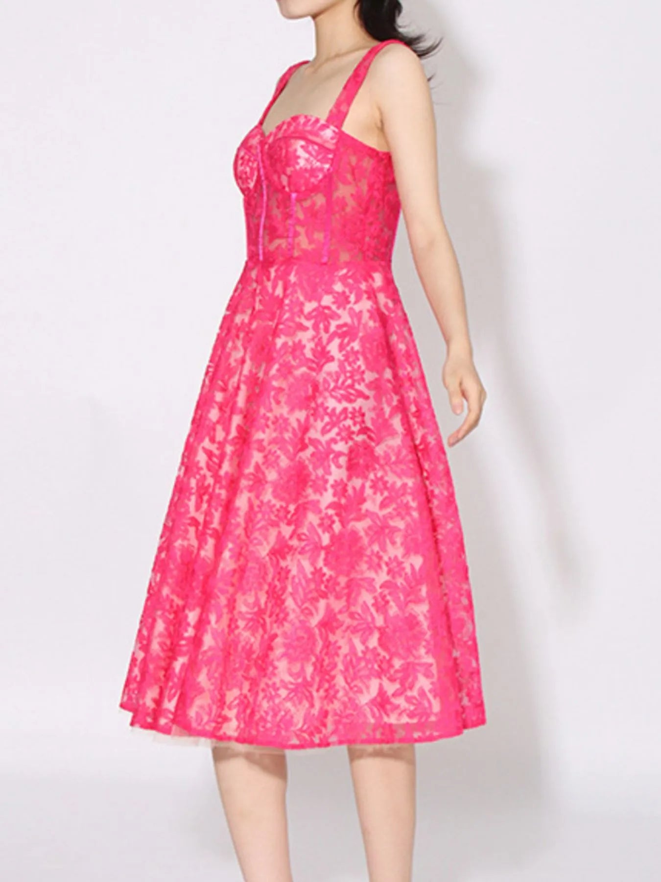 Rose Red Lace Sweetheart Neck Cami Dress – Romantic Sleeveless Mini Dress for Women