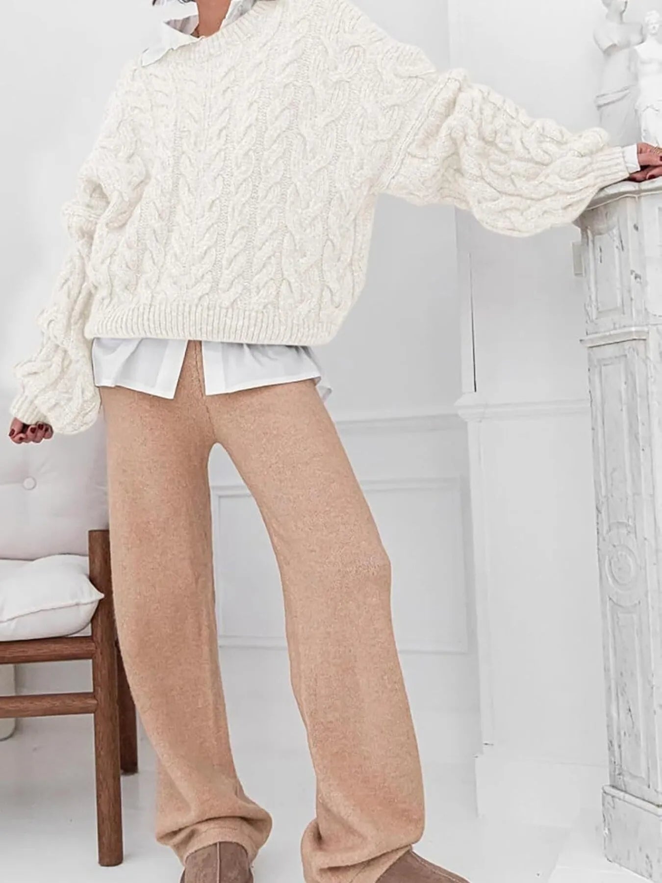 Cable Knit Long Sleeve Sweater – Cozy, Classic Winter Essential