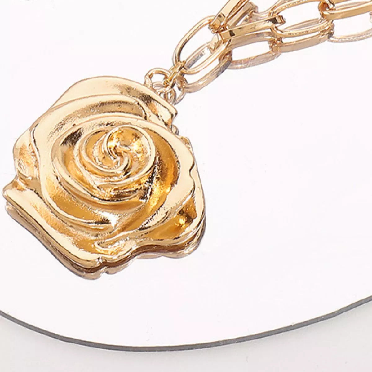 Chunky Chain Rose Pendant Necklace