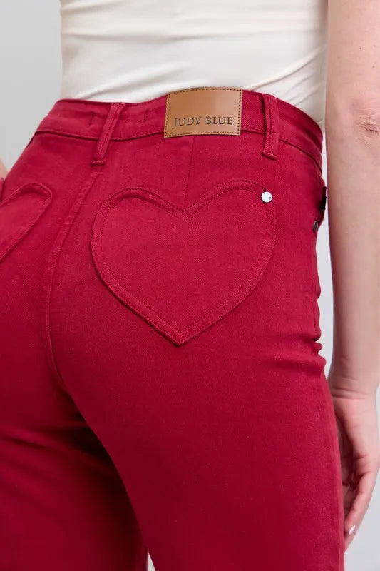 Plus Size 90’s-Inspired Heart Pocket Straight Jeans