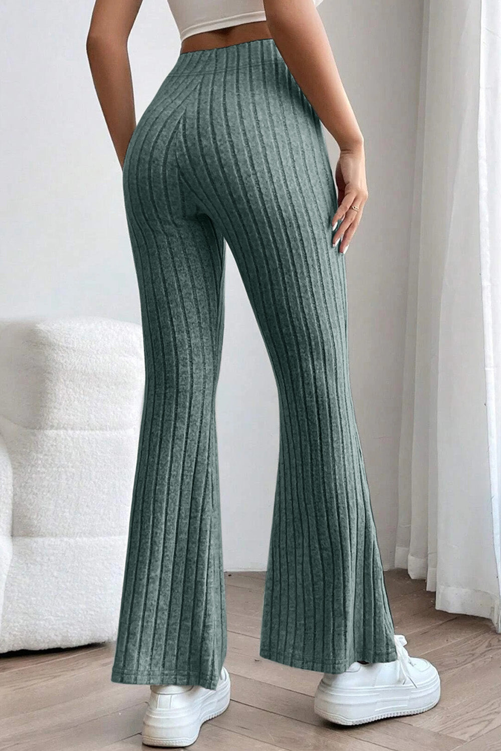 Basic Bae – Gerippte Schlaghose mit hoher Taille in voller Größe