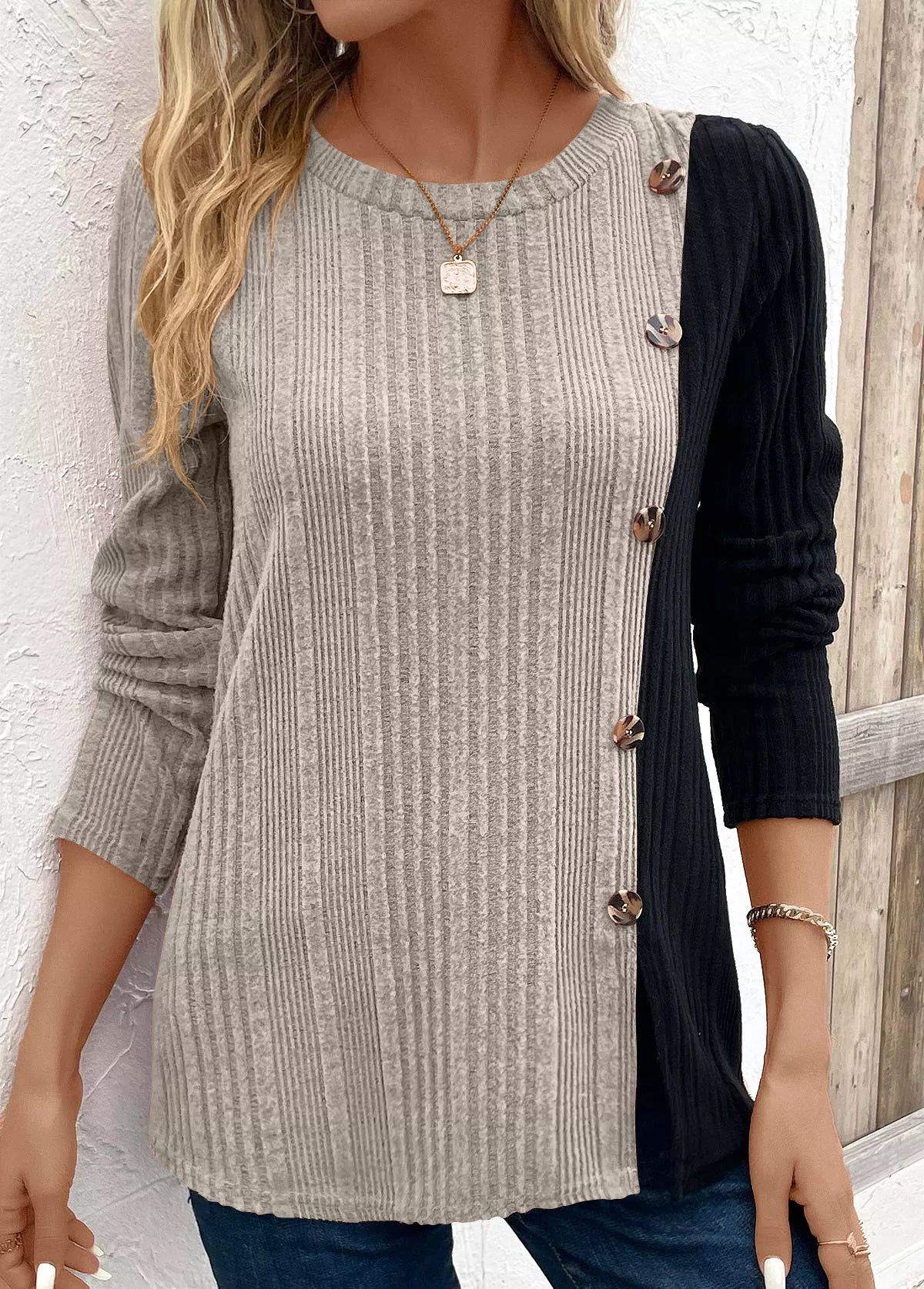 Color Block Ribbed Knit Decor Button T-Shirt Dust Storm
