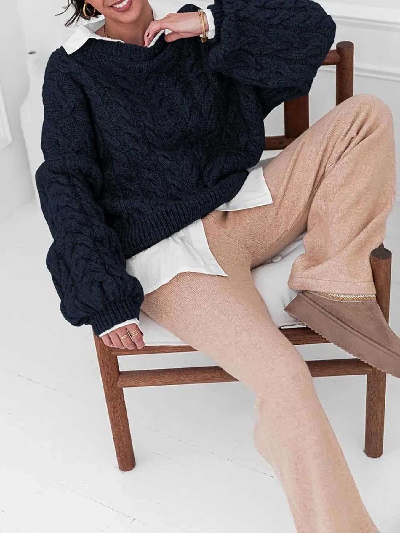 Cable Knit Long Sleeve Sweater – Cozy, Classic Winter Essential