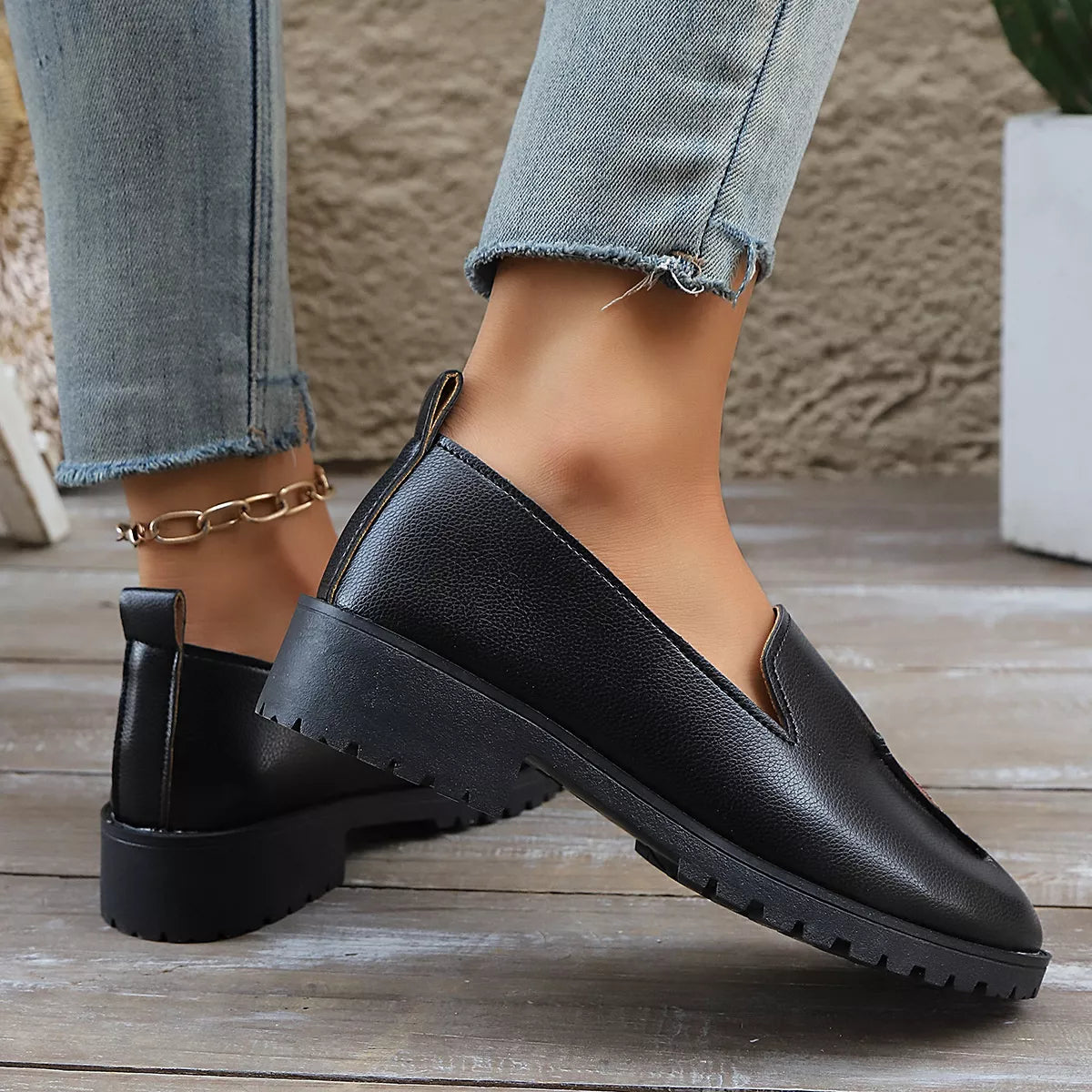 Round Toe Block Heels Loafers