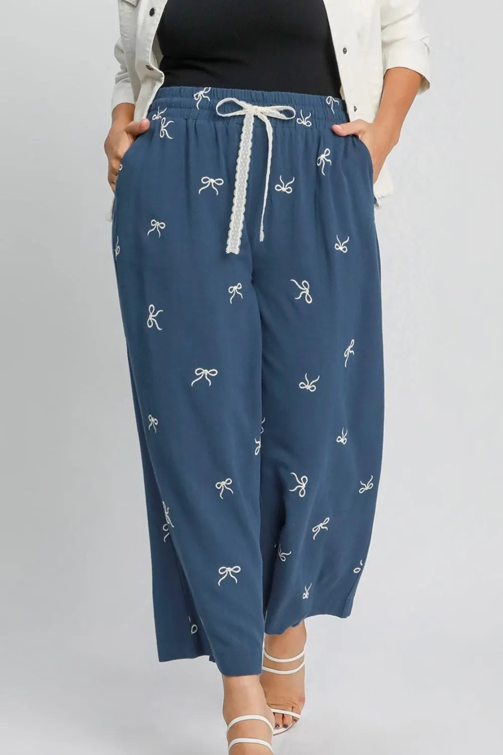Dreamy Bow Lace Wide Leg Pants (Plus)