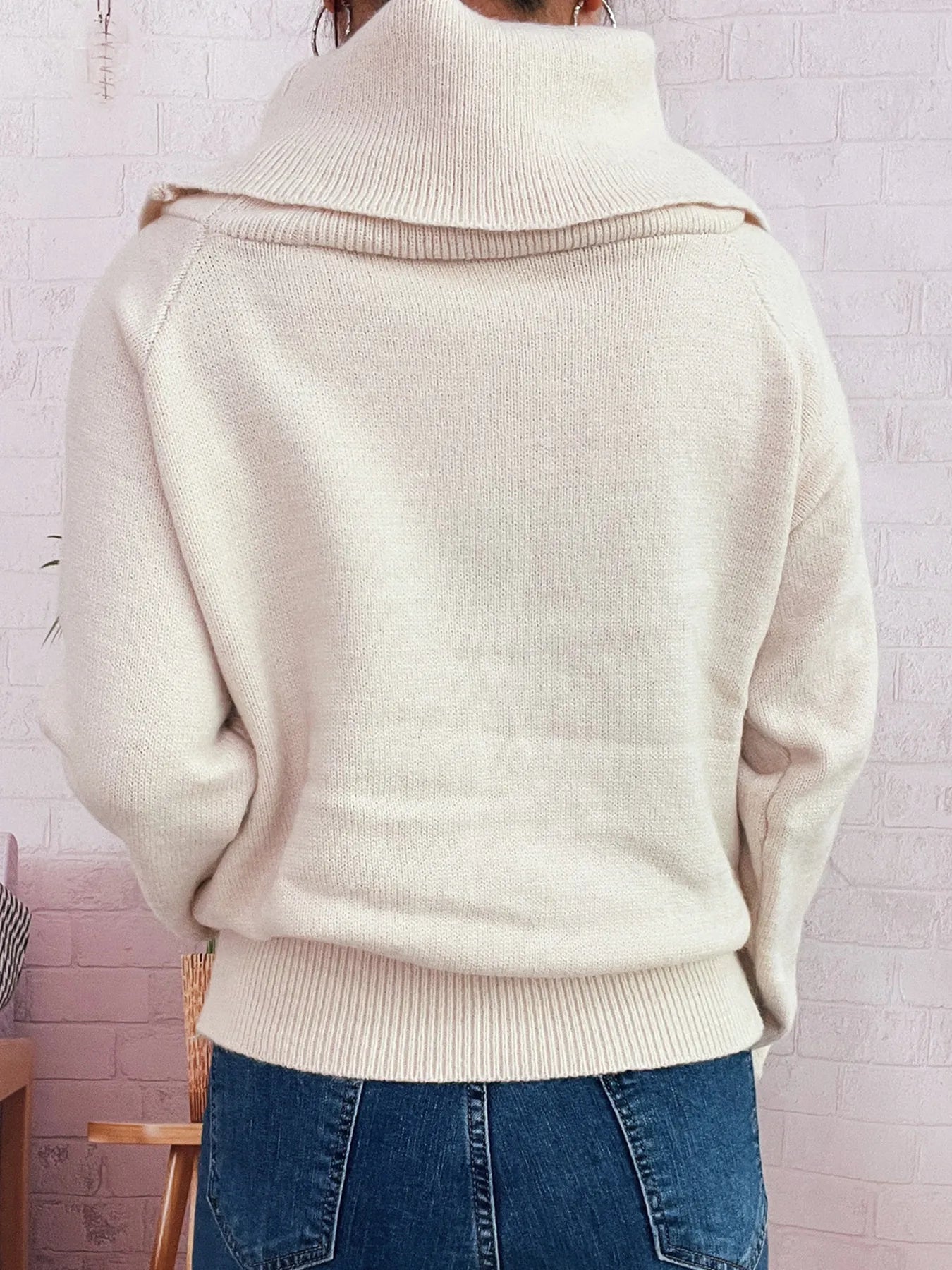 Women’s Striped Turtleneck Long Sleeve Sweater – Cozy Knit Pullover for Fall & Winter
