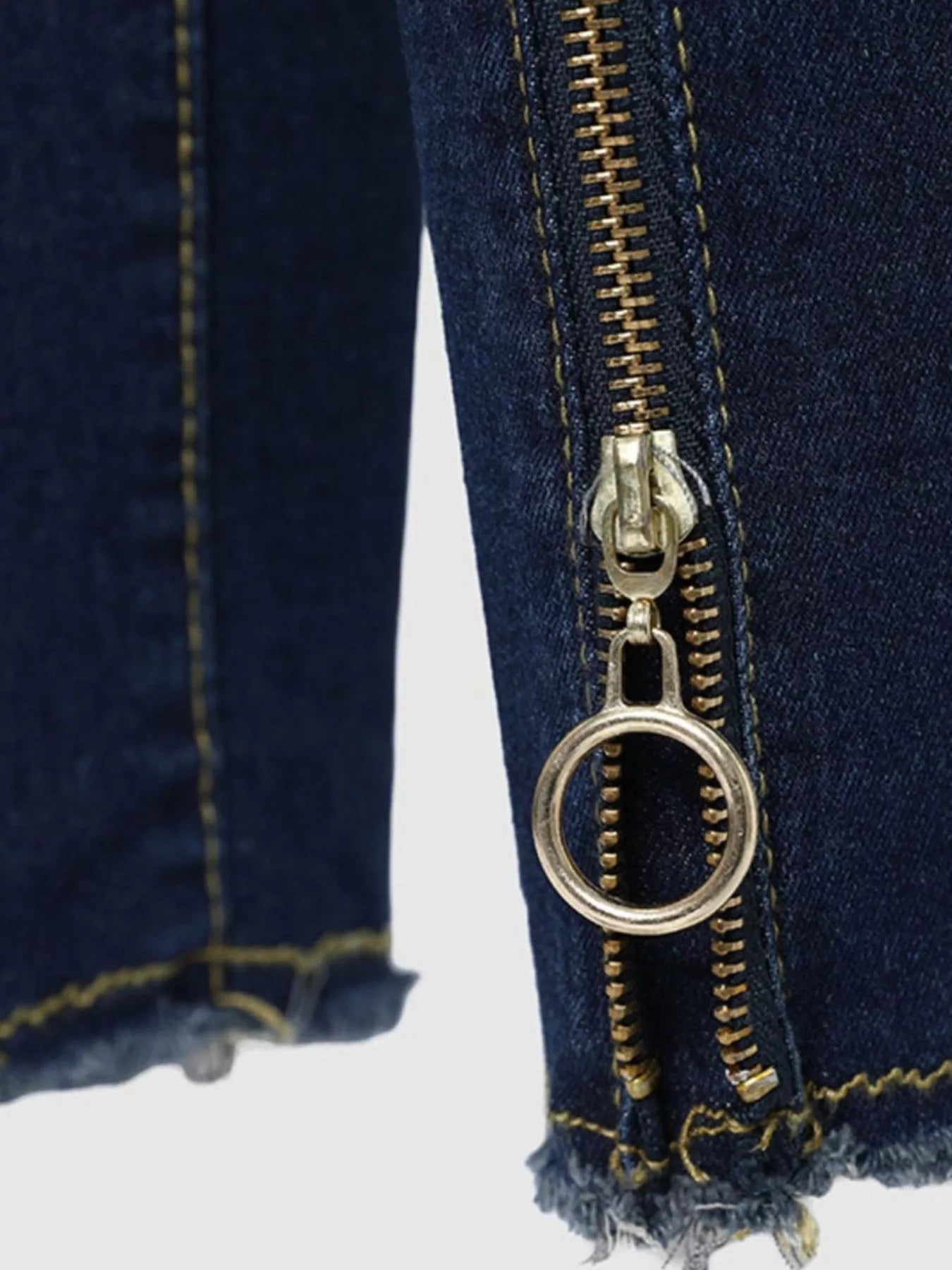 Zipper Front Skinny Jeans