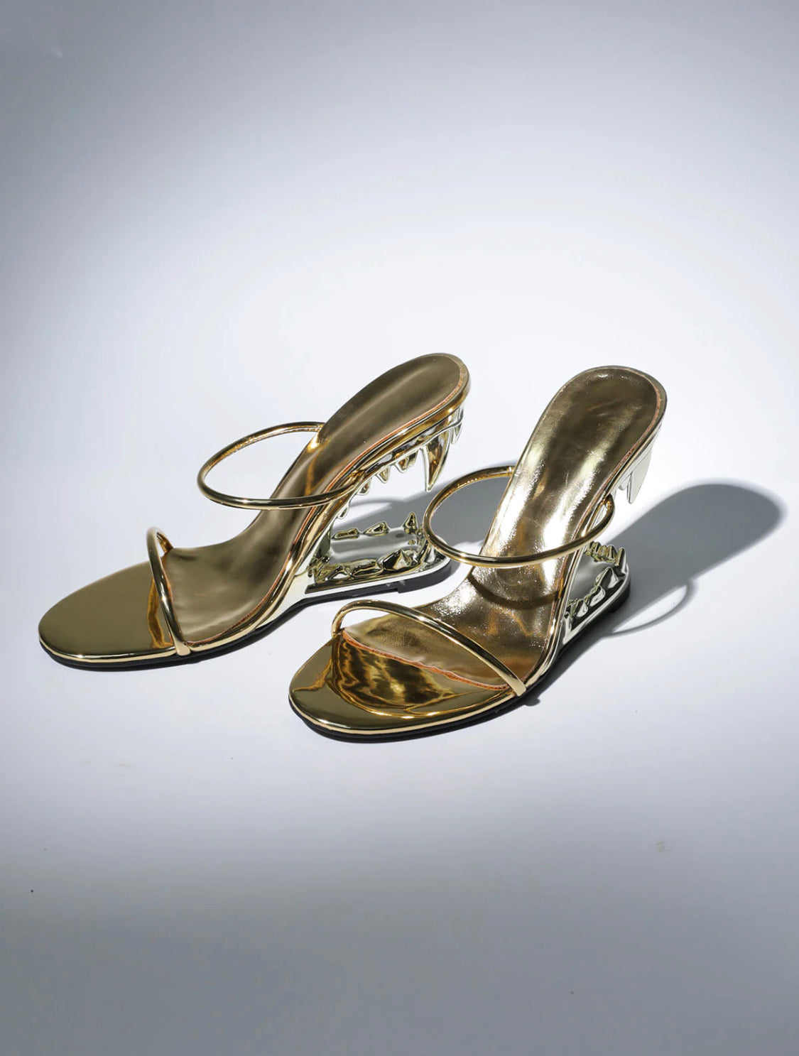 Tiger teeth cutout heels