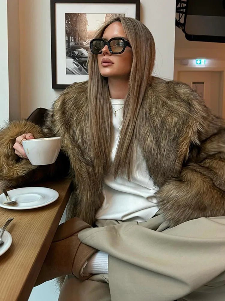 Emily | Faux Fur Cropped Winter Jacket