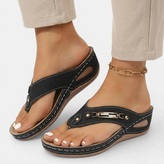Everyday — Adjustable Casual Sandals With Lightweight Comfortable Everyday Design Black