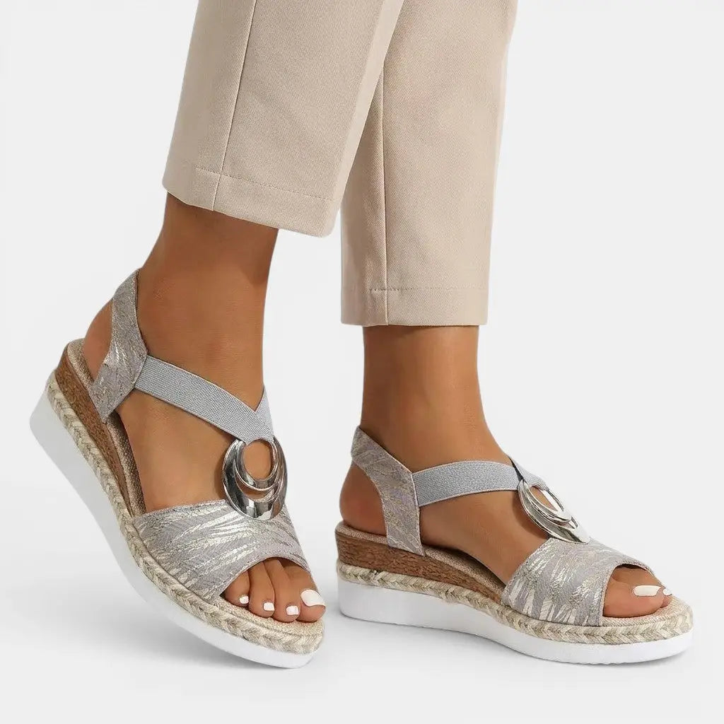 Breathwell — Breathable Leather Sandals With Comfortable Adjustable Summer Design Grey