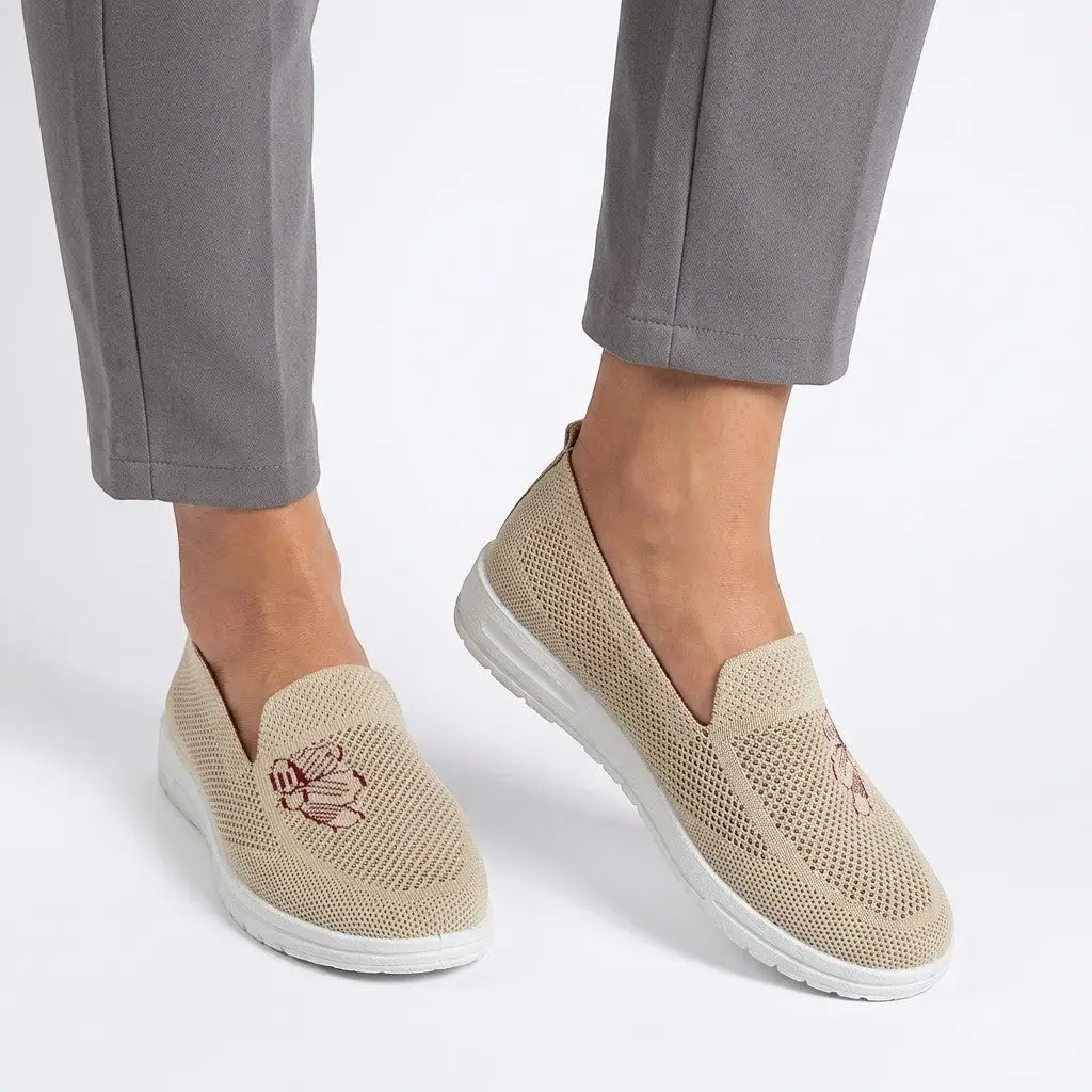 Ortholeather — Breathable Leather Orthopedic Shoes With Comfortable Supportive Everyday Design Beige