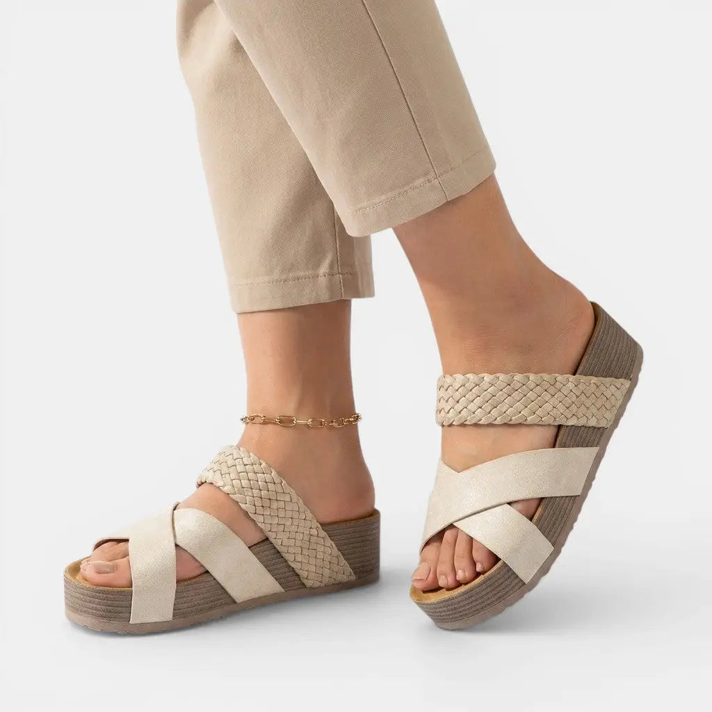 Lightfoot — Cushioned Sandals With Elegant Orthopedic Lightweight Comfortable Summer Design White