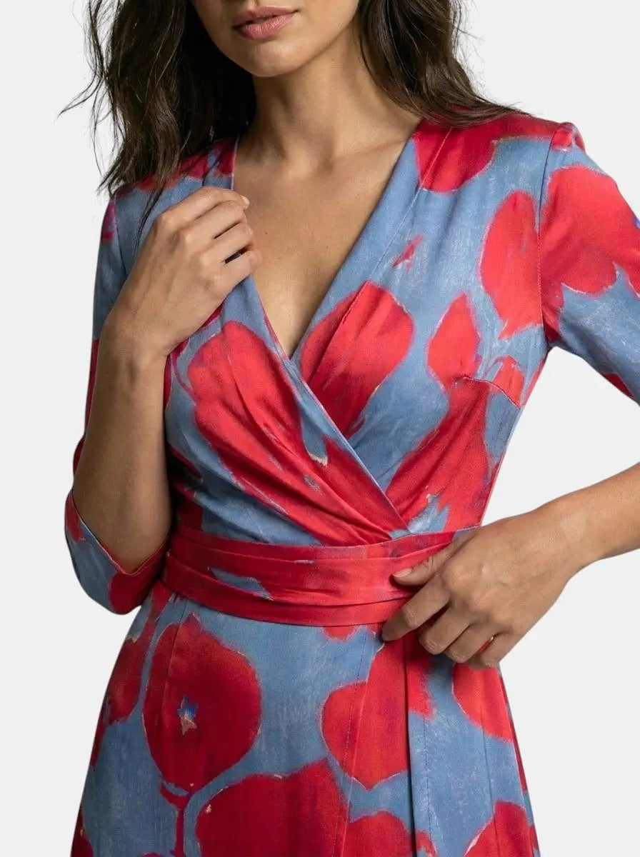 Genevieve — Elegant Fabric Maxi Dress With Graceful Timeless Evening Design