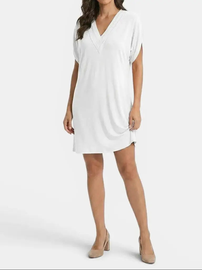Marielle — Flowy Fabric Maxi Dress With Elegant Tummy-Hiding Summer Design White