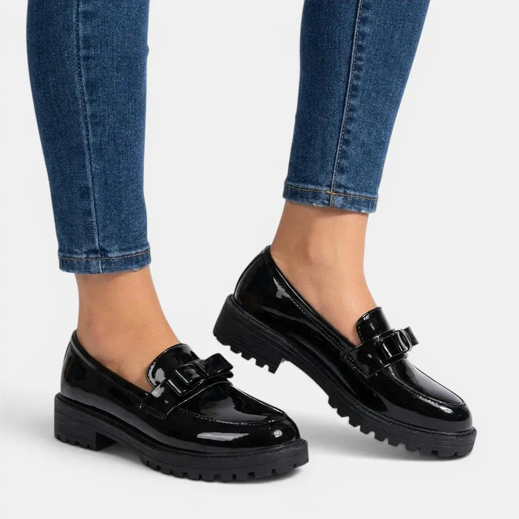 Bowchic — Patent Leather Chunky Loafers With Elegant Slip-On Bow Detail Design Black