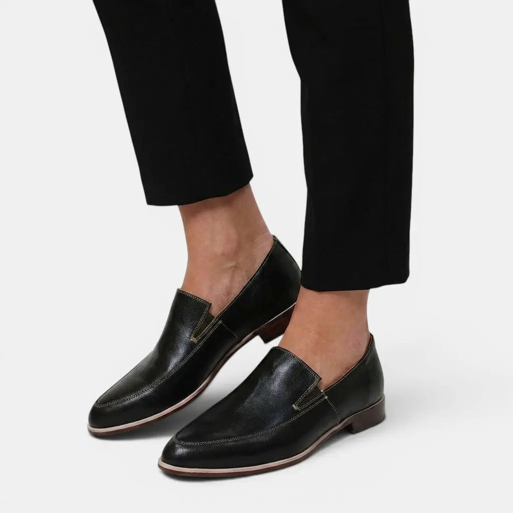 Softblack — Soft Leather Loafers With Elegant Black Slip-On Design Black