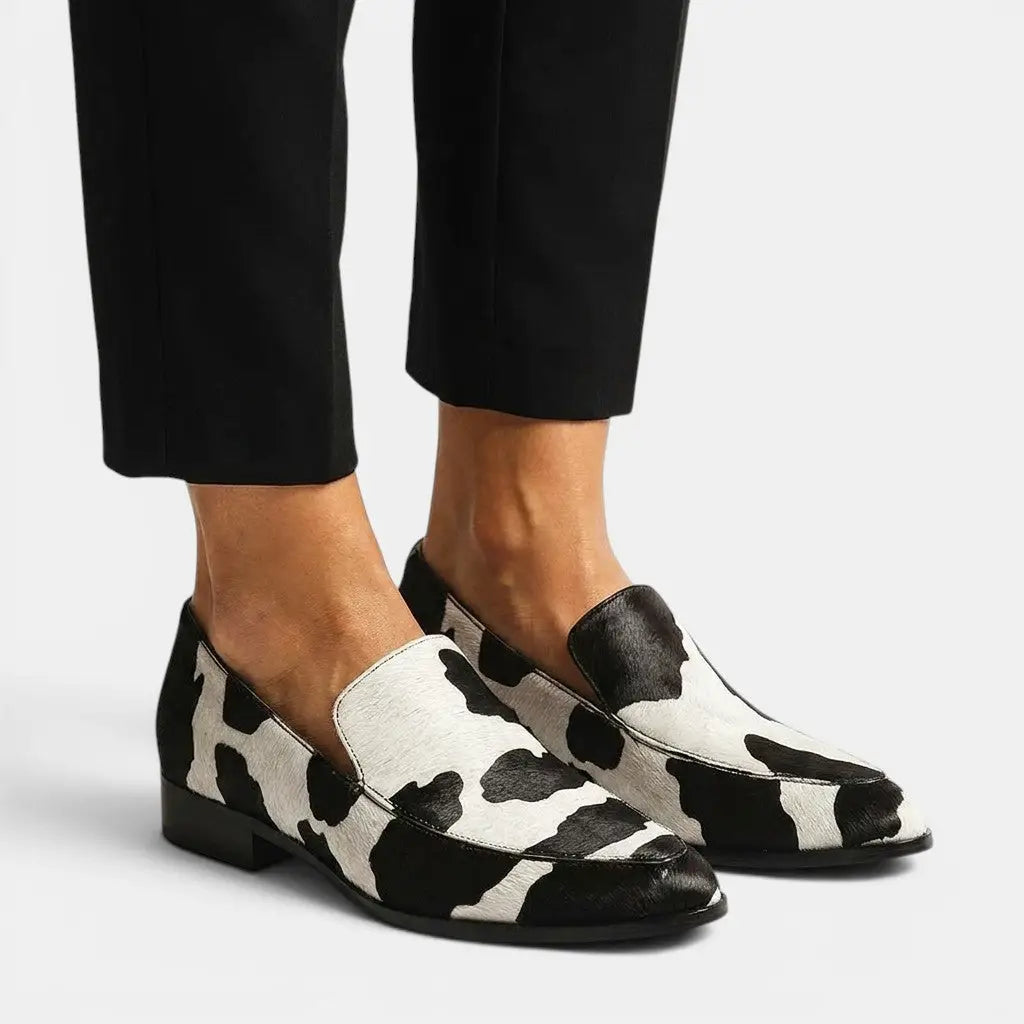 Softtextured — Soft-Textured Leather Loafers With Elegant Slip-On Black Penny Design