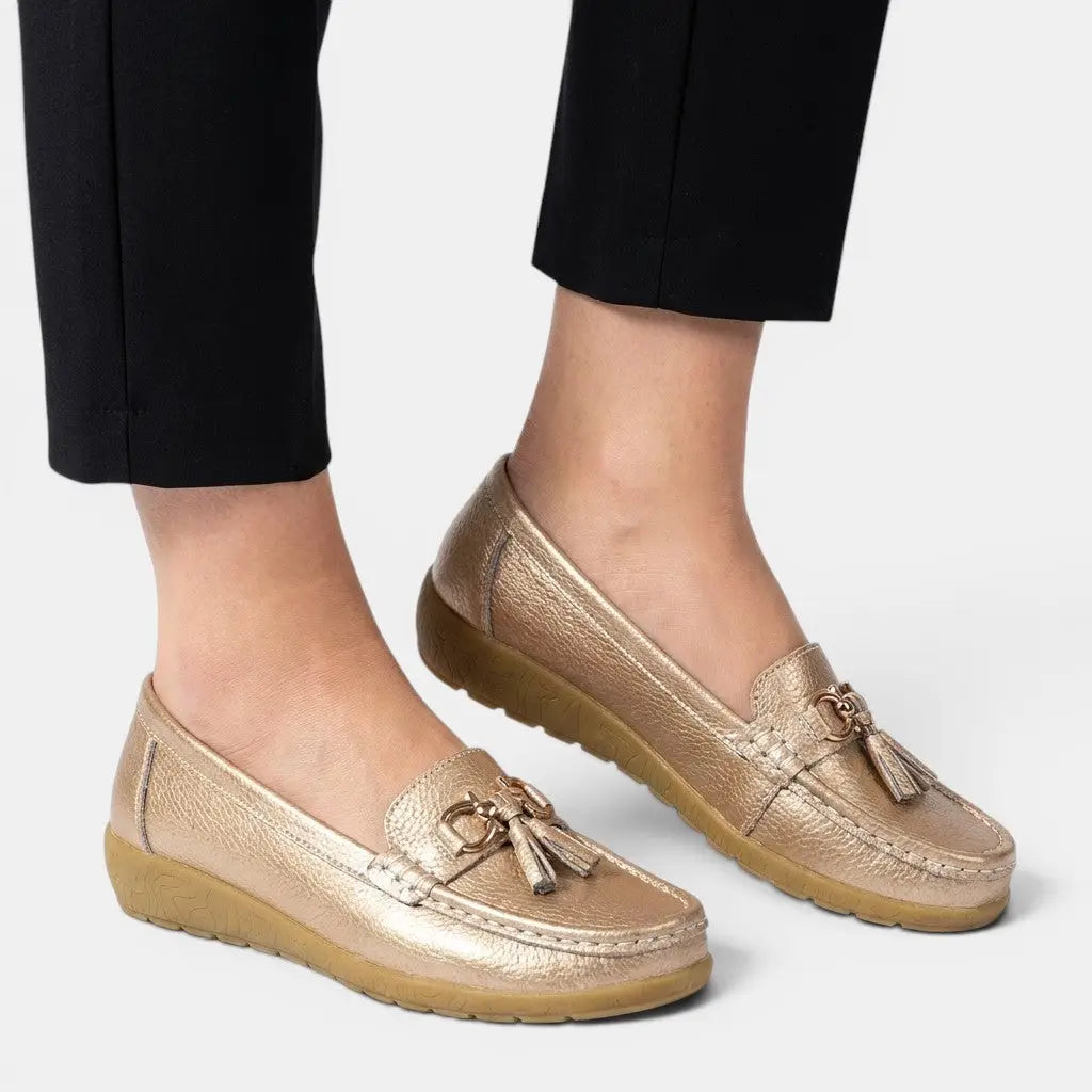 Knitchunky — Knit Fabric Sneakers With Stylish Low-Top Chunky Sole Design Gold